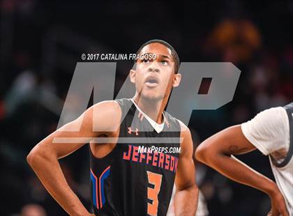 Thumbnail 3 in Lincoln vs Jefferson (PSAL AA Final) photogallery.
