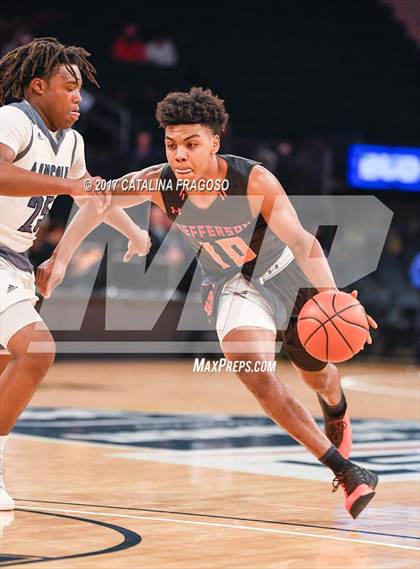 Thumbnail 1 in Lincoln vs Jefferson (PSAL AA Final) photogallery.