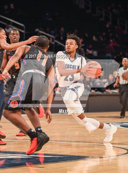 Thumbnail 1 in Lincoln vs Jefferson (PSAL AA Final) photogallery.