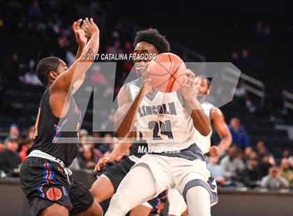 Thumbnail 3 in Lincoln vs Jefferson (PSAL AA Final) photogallery.