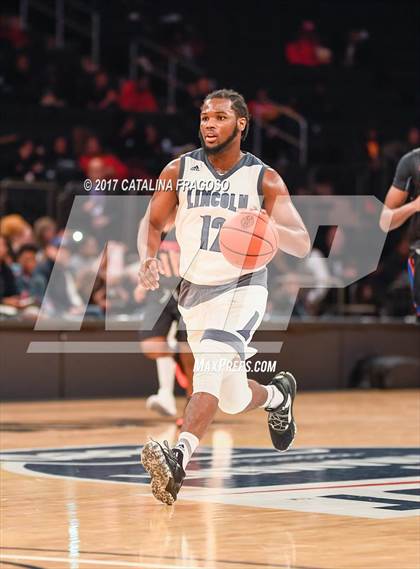 Thumbnail 2 in Lincoln vs Jefferson (PSAL AA Final) photogallery.