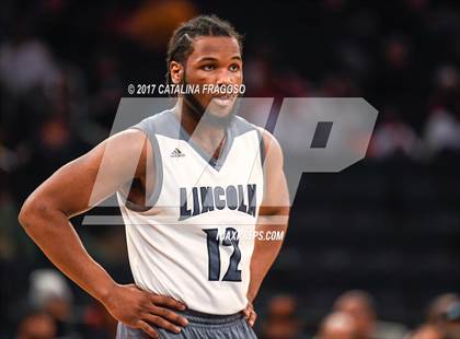Thumbnail 1 in Lincoln vs Jefferson (PSAL AA Final) photogallery.