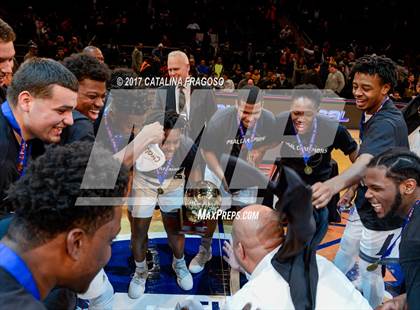 Thumbnail 1 in Lincoln vs Jefferson (PSAL AA Final) photogallery.