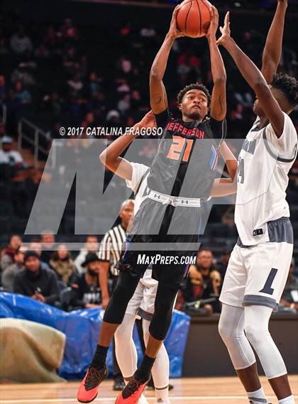 Thumbnail 1 in Lincoln vs Jefferson (PSAL AA Final) photogallery.