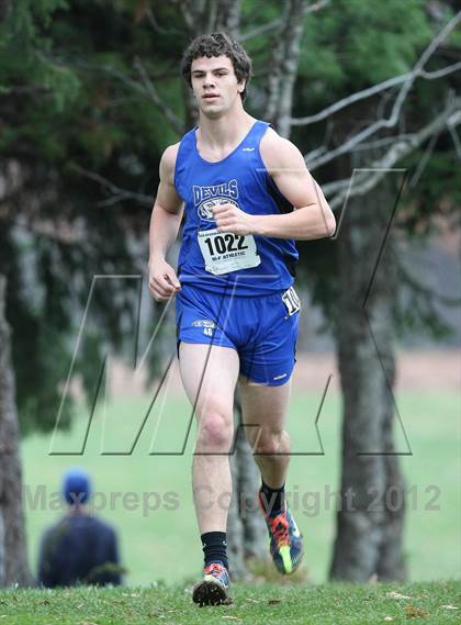 Thumbnail 1 in NYSPHSAA Cross Country Championship (Boys Class B) photogallery.
