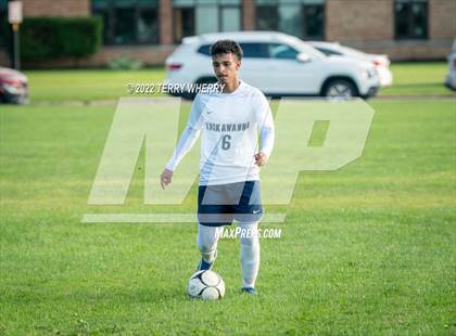Thumbnail 2 in Lackawanna @ Kenmore East photogallery.