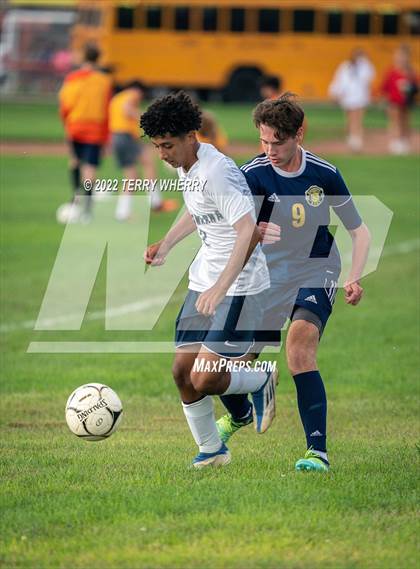 Thumbnail 2 in Lackawanna @ Kenmore East photogallery.