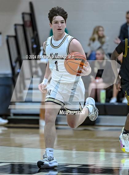 Thumbnail 1 in Avon @ Noblesville photogallery.