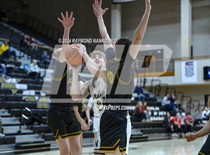 Thumbnail 3 in Avon @ Noblesville photogallery.