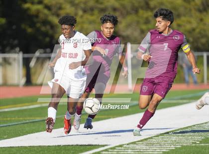 Thumbnail 2 in East Hampton vs East Islip (Suffolk County Section XI Quarter Final) photogallery.