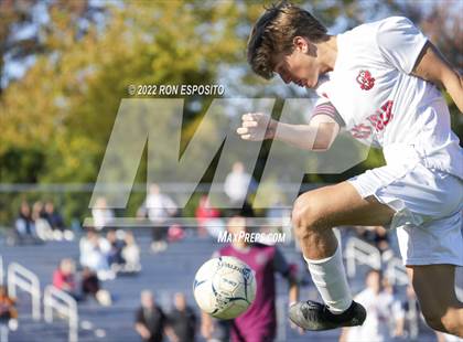 Thumbnail 1 in East Hampton vs East Islip (Suffolk County Section XI Quarter Final) photogallery.