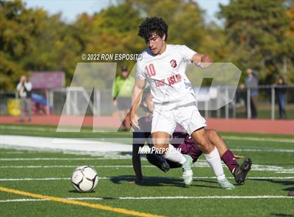 Thumbnail 2 in East Hampton vs East Islip (Suffolk County Section XI Quarter Final) photogallery.