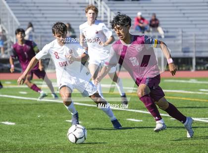 Thumbnail 1 in East Hampton vs East Islip (Suffolk County Section XI Quarter Final) photogallery.