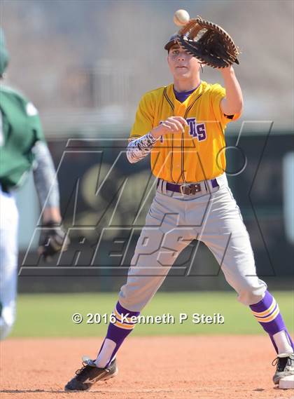 Thumbnail 2 in Thibodaux vs. South Terrebonne (VC Tournament) photogallery.