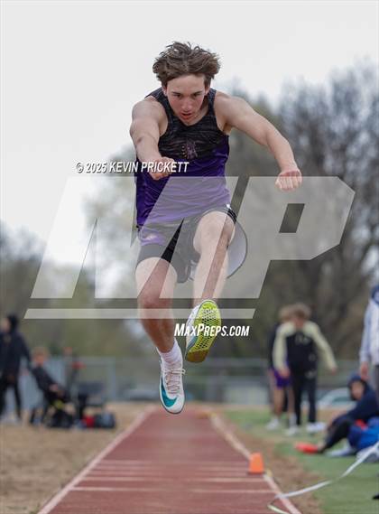 Thumbnail 1 in Longmont Invite Track and Field 2025 (Field) photogallery.