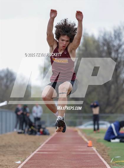 Thumbnail 3 in Longmont Invite Track and Field 2025 (Field) photogallery.