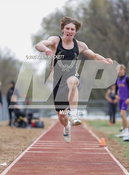 Thumbnail 1 in Longmont Invite Track and Field 2025 (Field) photogallery.