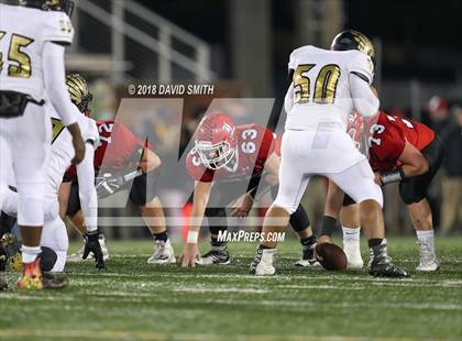 Thumbnail 3 in Hayti vs. Lincoln (MSHSAA Class 1 Show-Me Bowl) photogallery.