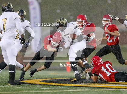 Thumbnail 3 in Hayti vs. Lincoln (MSHSAA Class 1 Show-Me Bowl) photogallery.