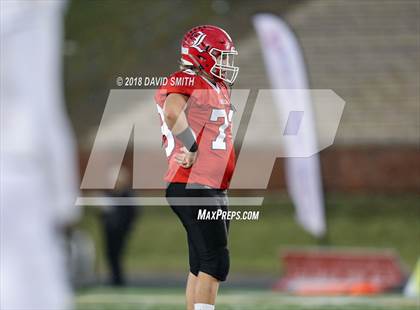 Thumbnail 2 in Hayti vs. Lincoln (MSHSAA Class 1 Show-Me Bowl) photogallery.