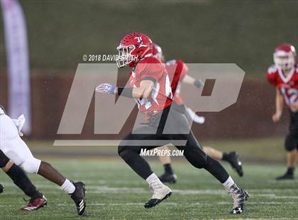 Thumbnail 1 in Hayti vs. Lincoln (MSHSAA Class 1 Show-Me Bowl) photogallery.