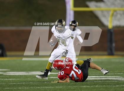 Thumbnail 3 in Hayti vs. Lincoln (MSHSAA Class 1 Show-Me Bowl) photogallery.
