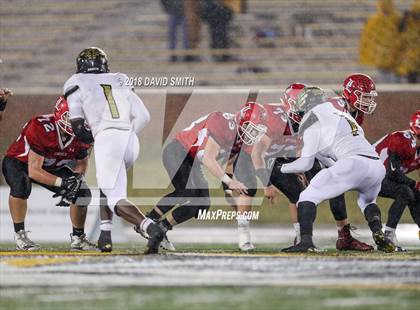 Thumbnail 1 in Hayti vs. Lincoln (MSHSAA Class 1 Show-Me Bowl) photogallery.