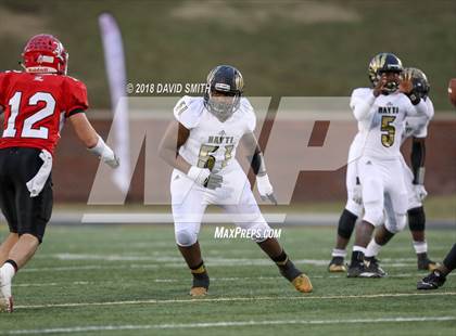 Thumbnail 1 in Hayti vs. Lincoln (MSHSAA Class 1 Show-Me Bowl) photogallery.