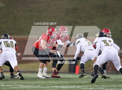 Thumbnail 3 in Hayti vs. Lincoln (MSHSAA Class 1 Show-Me Bowl) photogallery.