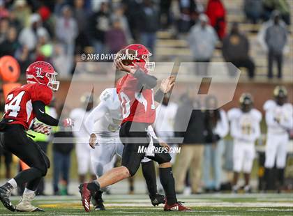 Thumbnail 3 in Hayti vs. Lincoln (MSHSAA Class 1 Show-Me Bowl) photogallery.