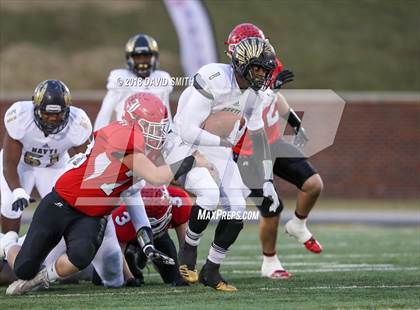 Thumbnail 1 in Hayti vs. Lincoln (MSHSAA Class 1 Show-Me Bowl) photogallery.