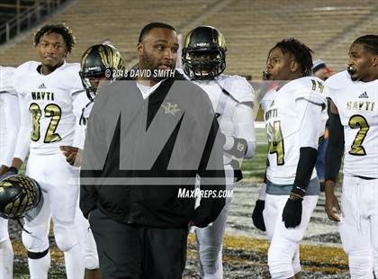 Thumbnail 2 in Hayti vs. Lincoln (MSHSAA Class 1 Show-Me Bowl) photogallery.