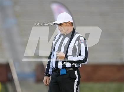 Thumbnail 2 in Hayti vs. Lincoln (MSHSAA Class 1 Show-Me Bowl) photogallery.
