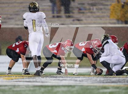 Thumbnail 2 in Hayti vs. Lincoln (MSHSAA Class 1 Show-Me Bowl) photogallery.