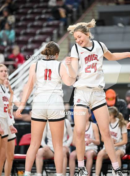 Thumbnail 3 in Boise vs. Owyhee (IHSAA 5A Quarterfinals) photogallery.