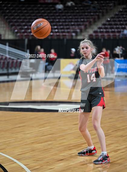 Thumbnail 1 in Boise vs. Owyhee (IHSAA 5A Quarterfinals) photogallery.