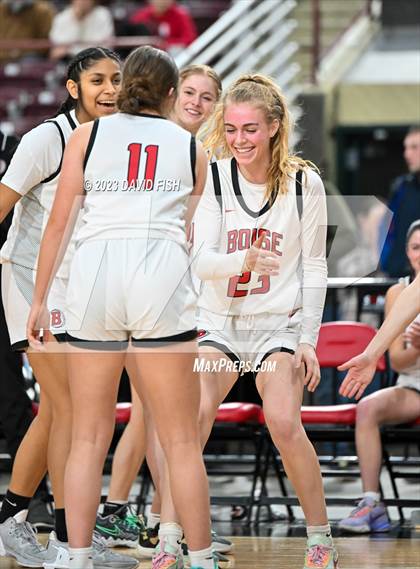 Thumbnail 1 in Boise vs. Owyhee (IHSAA 5A Quarterfinals) photogallery.