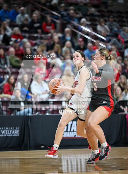 Thumbnail 2 in Boise vs. Owyhee (IHSAA 5A Quarterfinals) photogallery.
