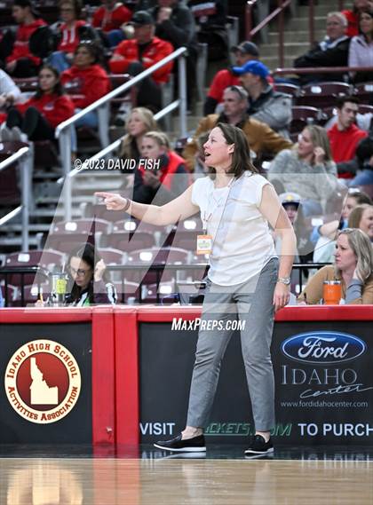 Thumbnail 1 in Boise vs. Owyhee (IHSAA 5A Quarterfinals) photogallery.