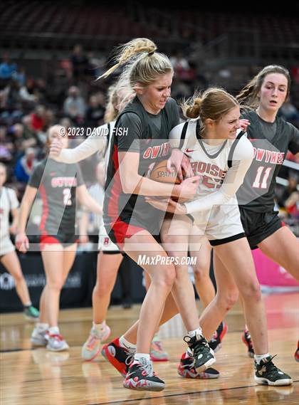 Thumbnail 2 in Boise vs. Owyhee (IHSAA 5A Quarterfinals) photogallery.