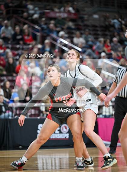 Thumbnail 3 in Boise vs. Owyhee (IHSAA 5A Quarterfinals) photogallery.