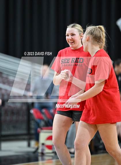 Thumbnail 1 in Boise vs. Owyhee (IHSAA 5A Quarterfinals) photogallery.
