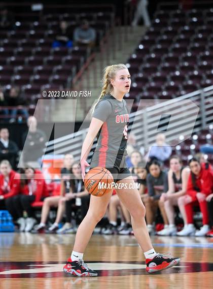 Thumbnail 1 in Boise vs. Owyhee (IHSAA 5A Quarterfinals) photogallery.