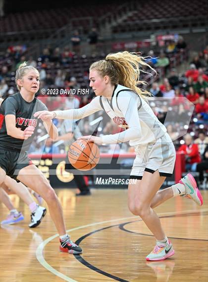 Thumbnail 2 in Boise vs. Owyhee (IHSAA 5A Quarterfinals) photogallery.
