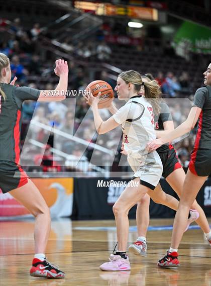 Thumbnail 2 in Boise vs. Owyhee (IHSAA 5A Quarterfinals) photogallery.