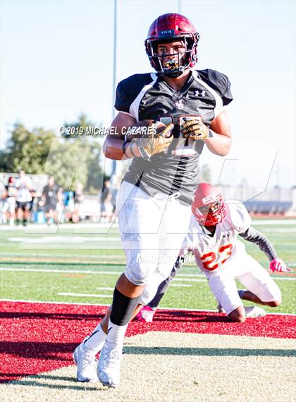 Thumbnail 3 in Freshman: Cathedral Catholic @ JSerra Catholic photogallery.