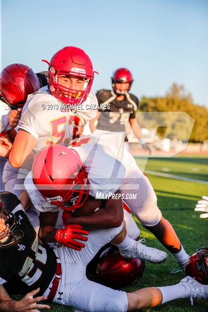 Thumbnail 3 in Freshman: Cathedral Catholic @ JSerra Catholic photogallery.