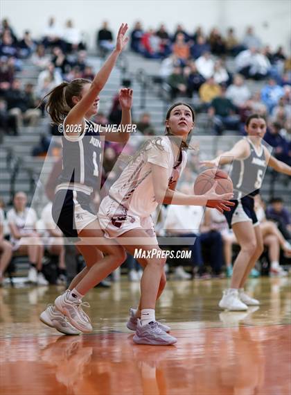 Thumbnail 2 in Muncy vs. Northeast Bradford (PIAA District 4 class 2A Final) photogallery.