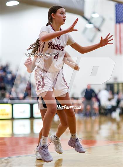 Thumbnail 3 in Muncy vs. Northeast Bradford (PIAA District 4 class 2A Final) photogallery.