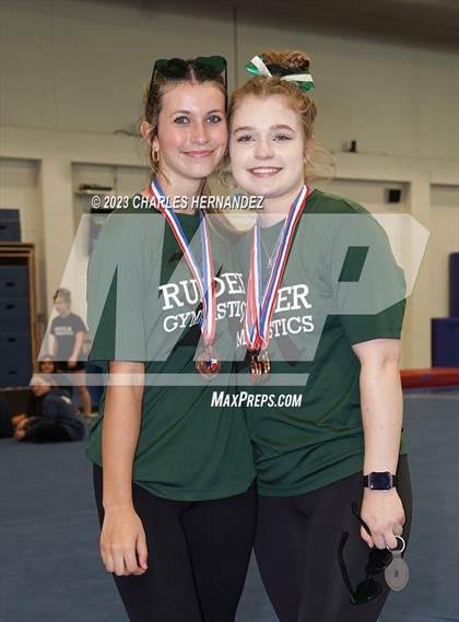 Thumbnail 1 in THSGCA Region II Championship (Medalists) photogallery.